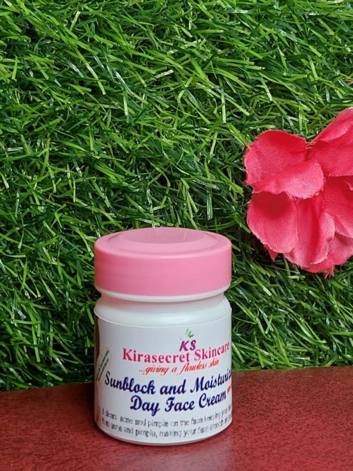 SUNBLOCK SUNSCREEN AND MOISTURIZING Day FACE CREAM 30g SPF 90+ TO Protect against Sunburn and Redness