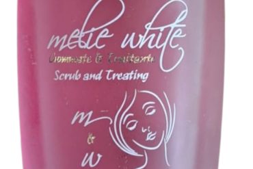 MELIE WHITE CLEANSER SCRUB & TREATING 300ml