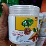 VEETGOLD WHITENING MILK + ALMOND WHITENING SCRUB 500ml