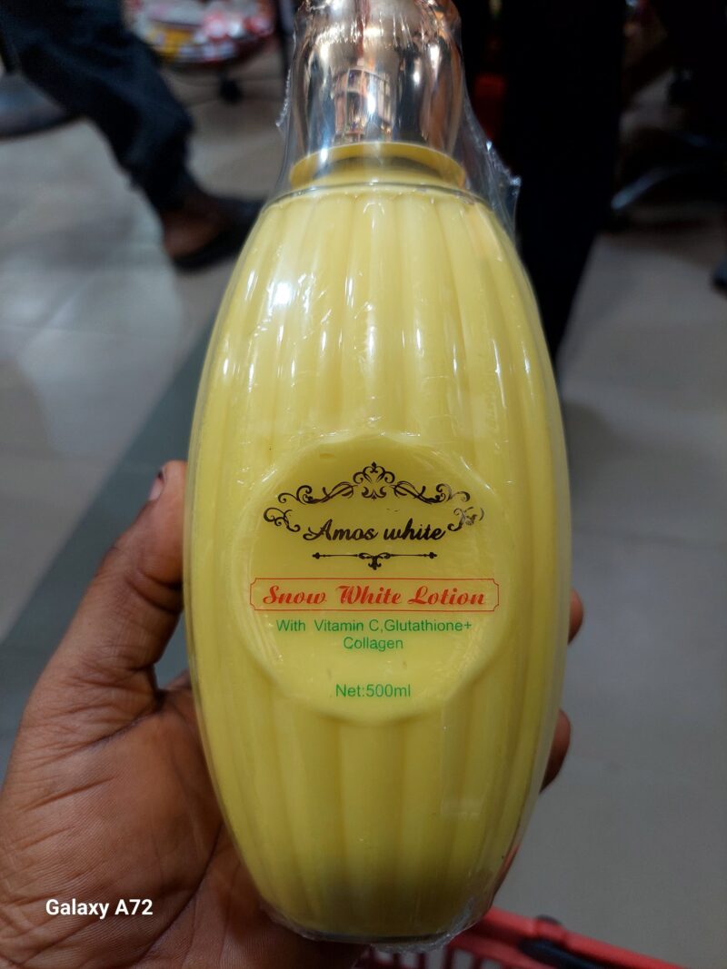 AMOS WHITE SNOW WHITE LOTION WITH VITAMIN C GLUTATHIONE + COLLAGEN 500ml