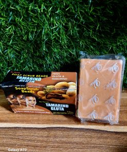 TAMARIND GLUTA 7DAYS DOUBLE EXTRA WHITE SOAP 200g