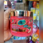 VEETGOLD STRAWBERRY SUGAR FACE & BODY SCRUB 500g
