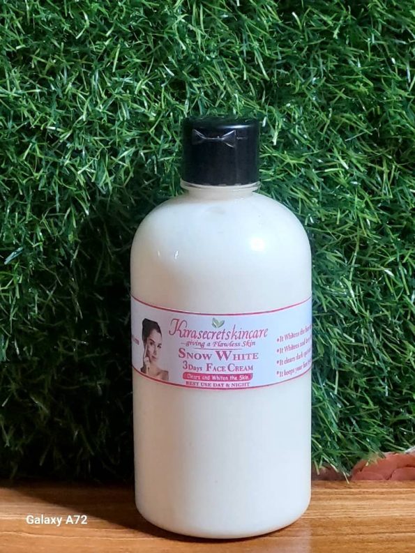 SNOW WHITE 3days WHITENING FACE CREAM VERY STRONG WHITENING 15 SHADE it Whiten the Face Very Fast and Flawless 500ML