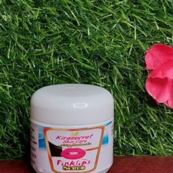 PINKLIP SCRUB 80G it Clears dry and Crack ,dark lip away keeping the Lip Moisturised and Soft