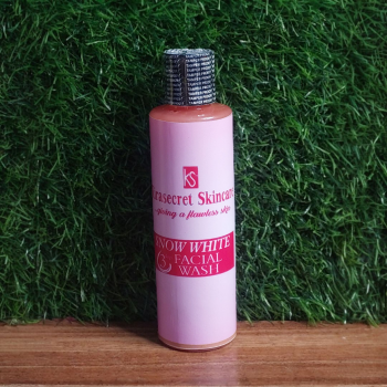 SNOW WHITE 3DAYS WHITENING FACIAL WASH 15shade VERY STRONG WHITENING It Clear Blemishes,darkspot,Redness and Whiten the face 200ML