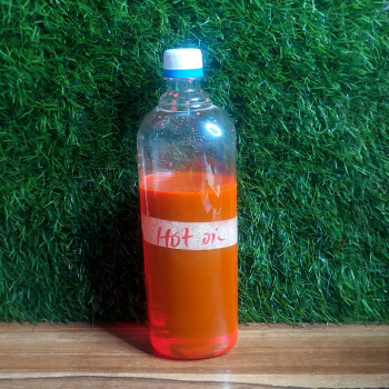 HOT OIL 100ml to use to promix your Soaps,Scrubs,Oils,Shower gel